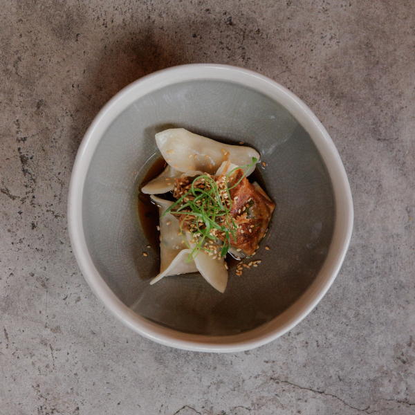 Pork & water chestnut dumplings, ginger & shallot dressing (3pcs)